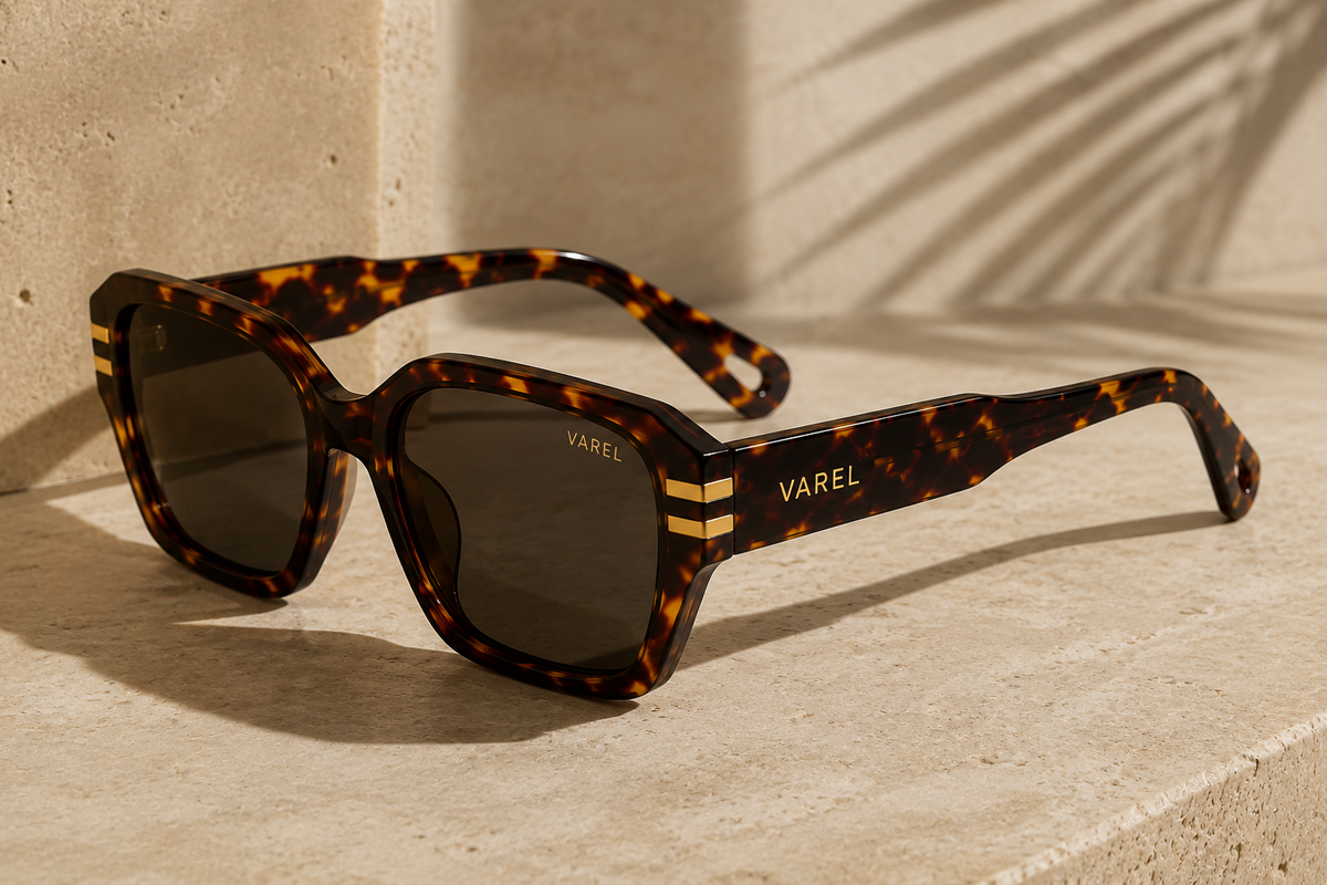 VALENCIA | Amber Tortoise